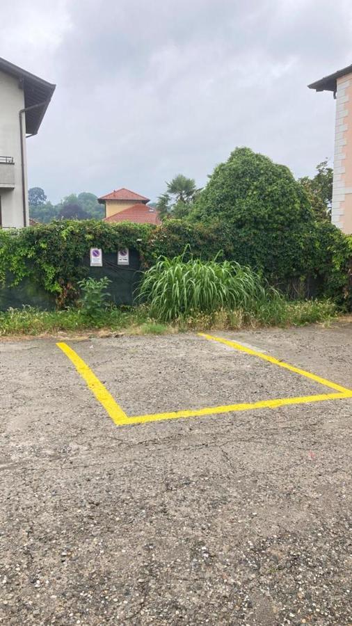 Your Place By The Lake - Near Leonardo Academy, Mxp Sesto Calende Exterior photo